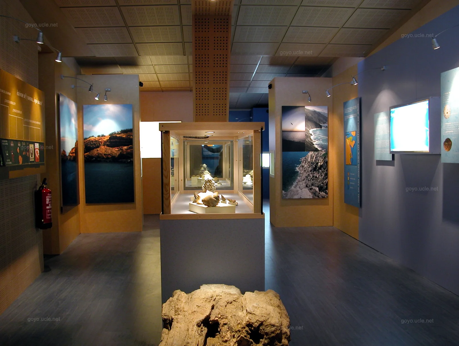 Portada de CENTRO DE INTERPRETACIÓN DEL TIEMPO GEOLÓGICO: UN MUNDO CAMBIANTE